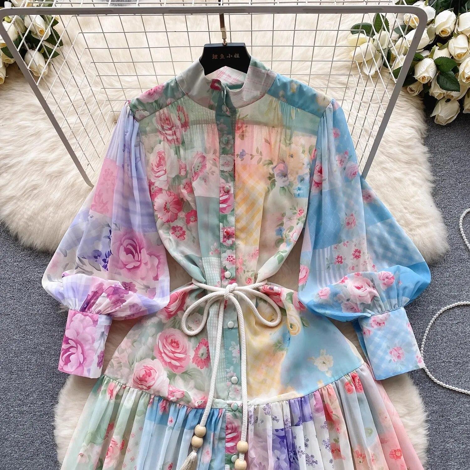 Модное богемное платье с цветочным принтом — фото 8