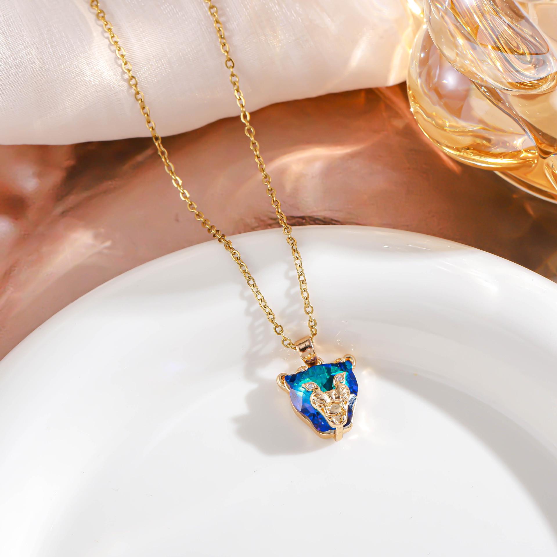 European American Hip Hop Mocha Leopard Pendant Retro Women s Necklace