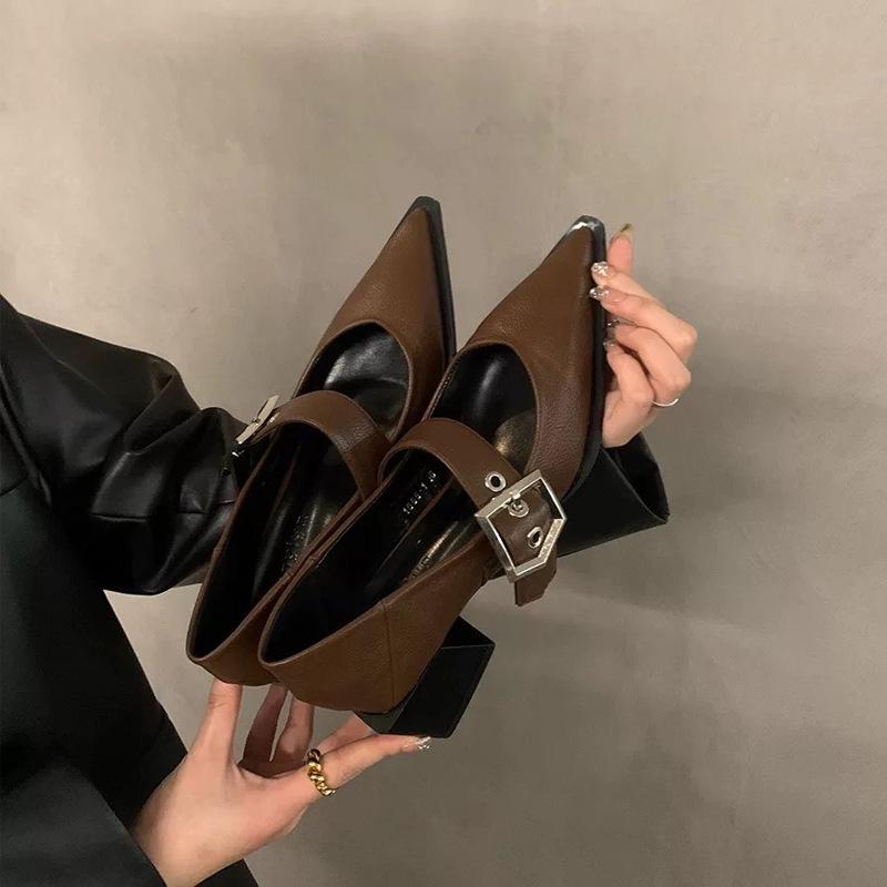 

Корейская версия ретро туфли Мэри Джейн на среднем толстом каблуке, женские, весна и осень, новые французские пригородные мягкие кожаные мокасины 40 коричневый