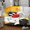 1pc Sylvester Tweety Looney Tunes Flannel Throw Blanket Lightweight Soft Warm All Season Blanket for Sofa, Bed, Travel,L1029020