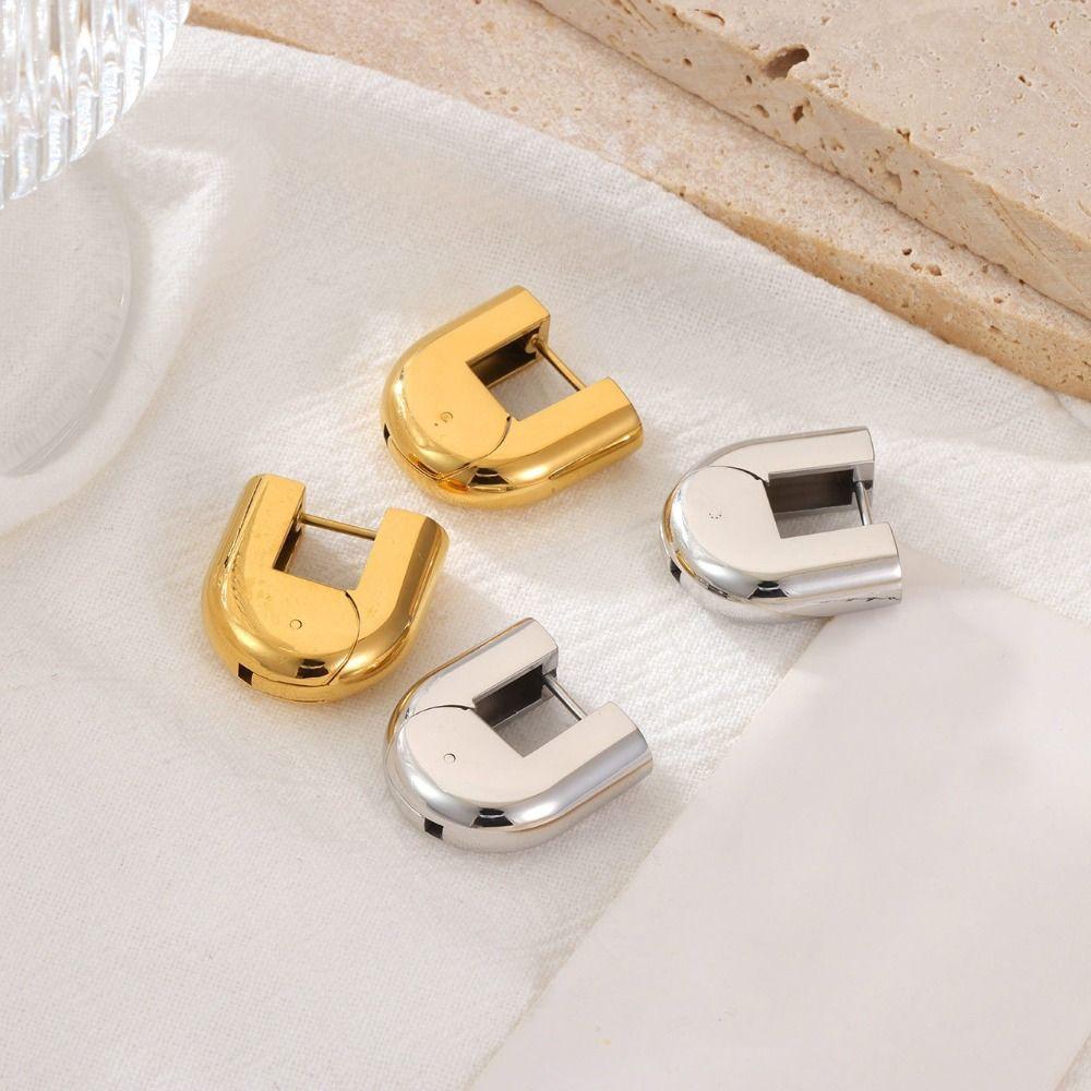 Polished PVD U Shape Hoop Earrings Waterproof Glossy Finish Chunky Hoop Earrings Heavy Design 18K Gold Plated Geometric Earrings