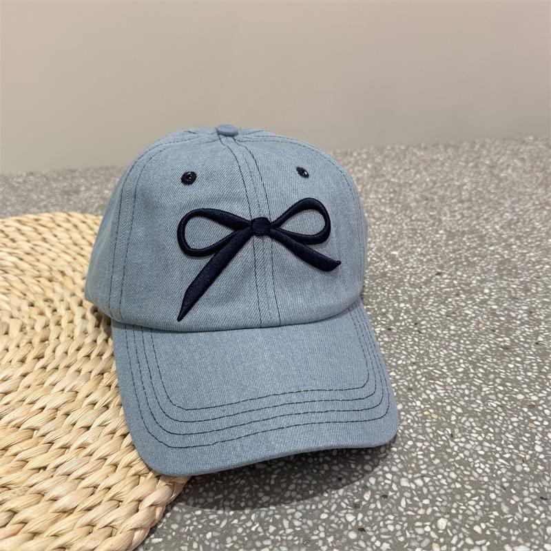 Ins Embroidered Bow Bright Line Baseball Cap Female Sweet and Cute Spring and Summer Sunshade Baseball Cap Shows Small Face