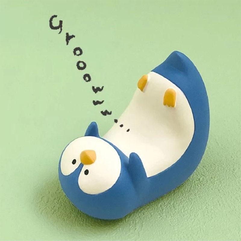 Desktop Phone Holder Cute Odorless Stable Small Resin Cellphone Stand for Tablet Home Office