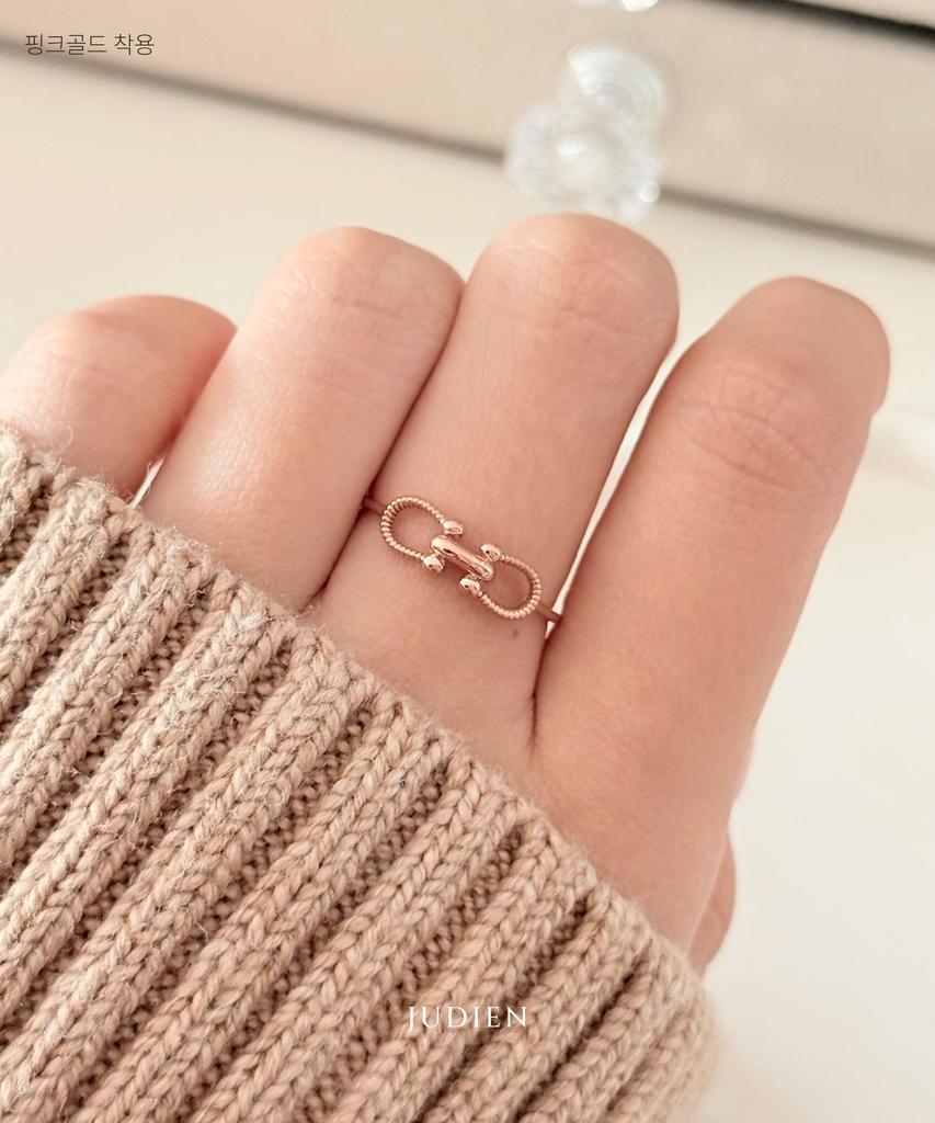 Judien 14K 18K Beet Horseshoe Layered Ring