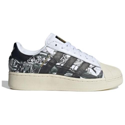 Adidas Star Wars x Nanzuka x Superstar XLG R2-D2 und C-3PO IF9249