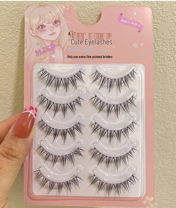 

Mengjie Shangpin Thai-Style Natural One-Piece False Eyelashes with Transparent Stem