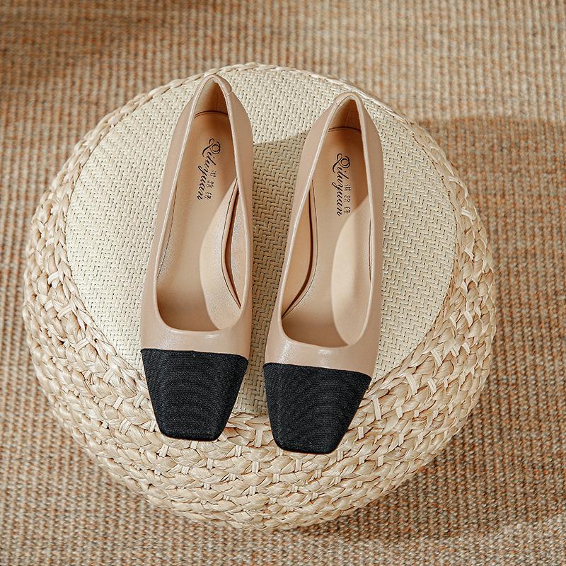 

Square head high heels women s thick heel 2025 new color matching Xiaoxiangfeng single shoes temperament professional niche middle heel women s shoes 39