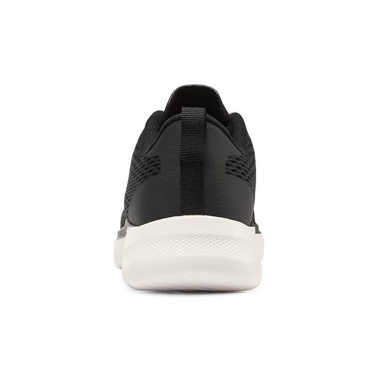 (WMNS) Skechers Go Walk 6 Low-tops Sport Shoes Black/White Women's 124512-BKW