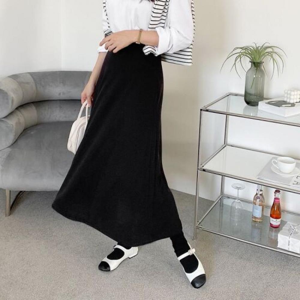 From HeArt A Line flAre Long Skirt