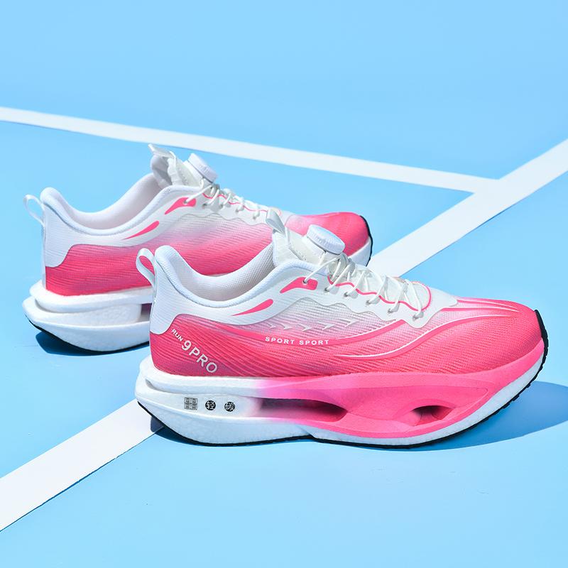 Couple Running Shoes Breathable Mesh Trendy Sneakers Lightweight Non-slip Platform Cushioning Jogging Shoes for Men Women