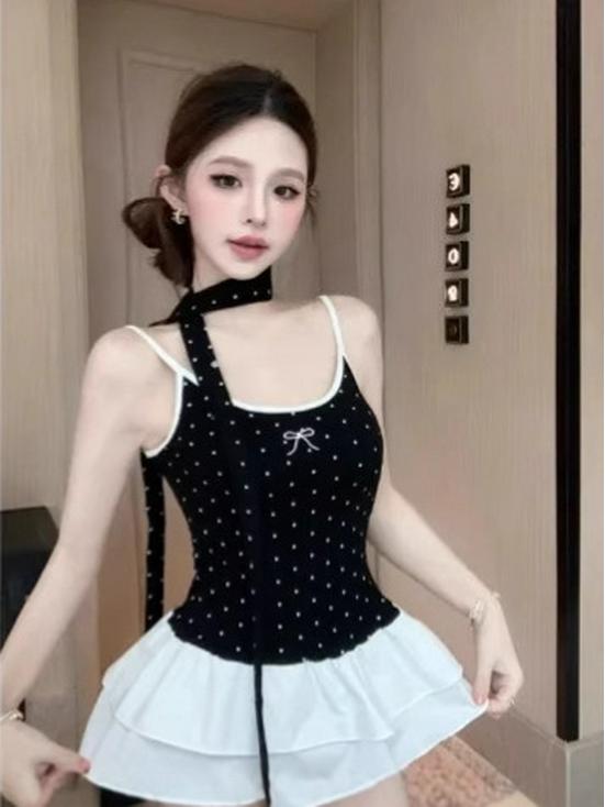 

Элегантный топ-халтер в горошек с плиссировкой - Весна 2025, стиль с облеганием талии L - Premium чёрный