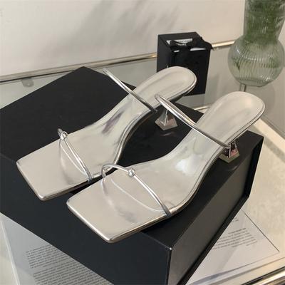 Ciabatta Estiva a Fascia Stretta da Donna Moda Punta Quadrata Infilabile da Donna Elegante Sandalo Gladitor Tacco Medio Sottile Ciabatte da Abito