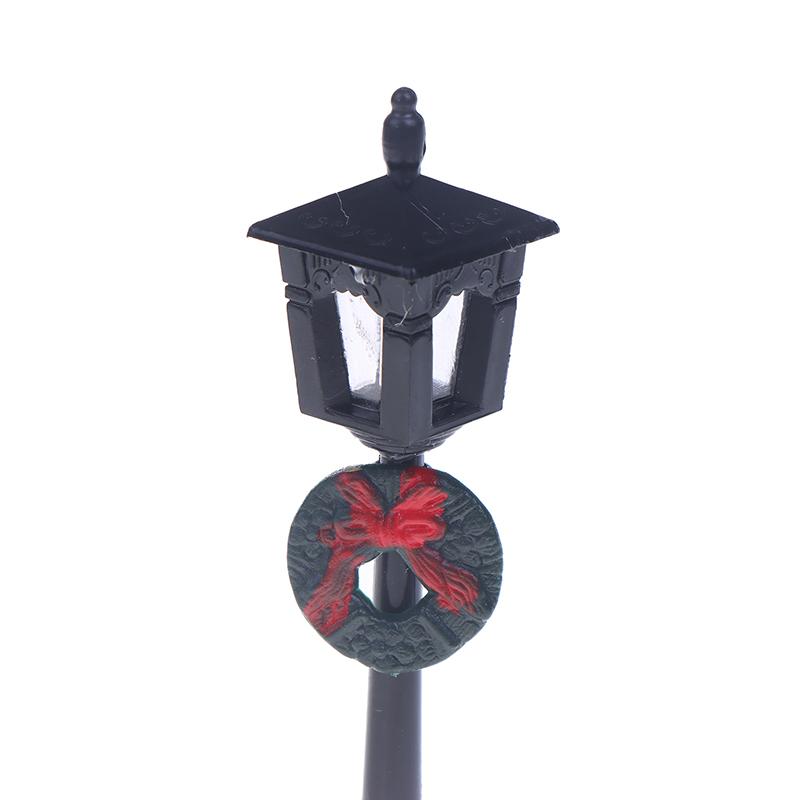 2/12 Stück Puppenhaus Mini Weihnachtsstraßenlaternen Gartenstraßenlaternen Simulationsmodell Miniaturen Lichter Ornamente Heimdeko