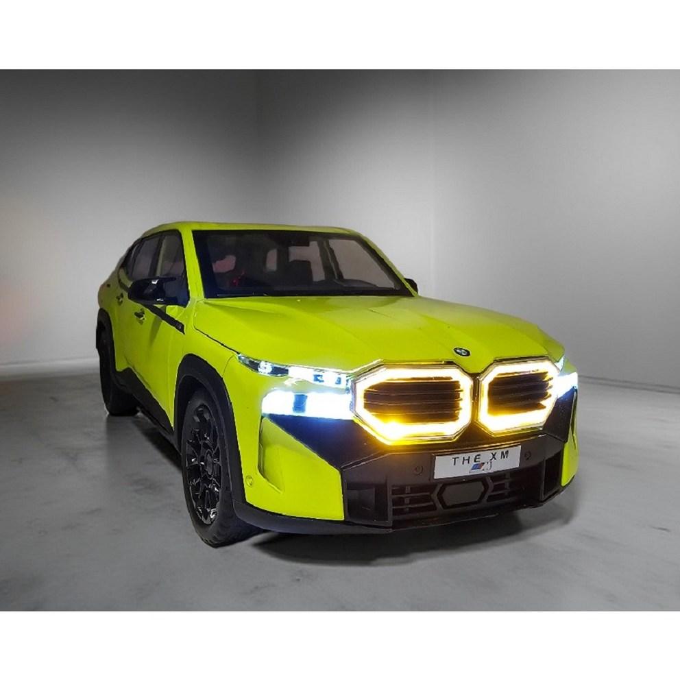 BMW XM SUV 1:24 Diecast Model Car - Neon Green