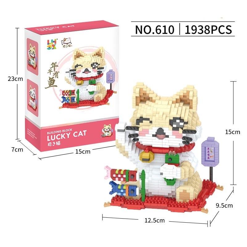 Mini Blocks Fortune Cat Assemble Anime Figure Building Toy New Year Gifts Cartoon Brinquedos Adult Collection Christmas Present