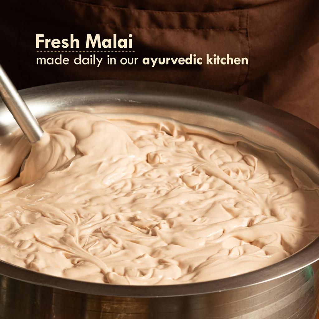 Nat Habit 4 Burri Crema Malai per Mani per Riparazione Intensa Pelle Secca Idratante Karité Tucuma Avocado Cacao Per Tutte le Pelli 30 ml