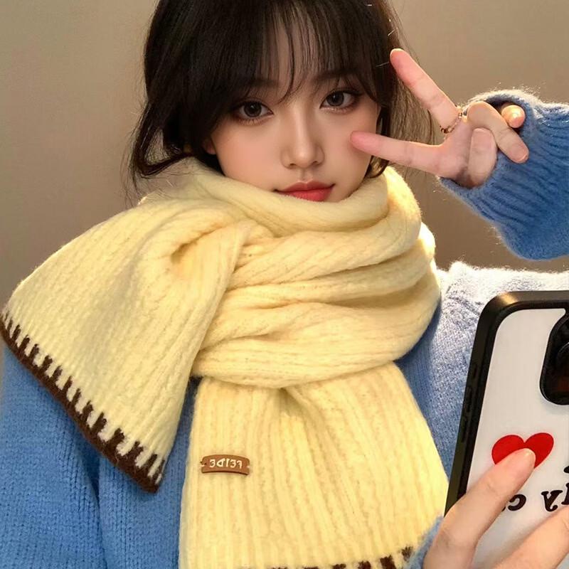 Three Dolphins UD Women s Yellow Knitted Winter Scarf