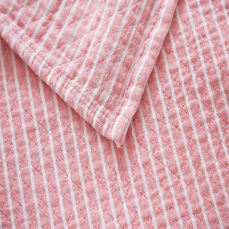 Hengyuanxiang Striped Towel Quilt