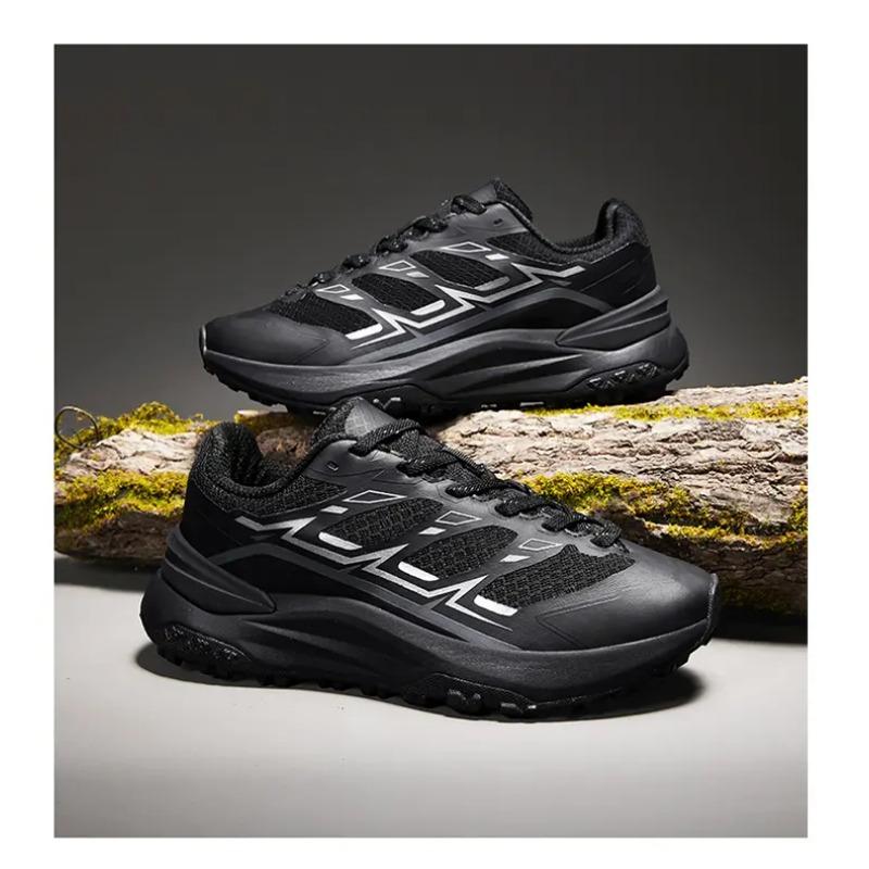 Autumn Sports Shoes for Men Lightweight and Breathable Outdoor Hiking Casual Shoes Anti Slip Wear-resistant