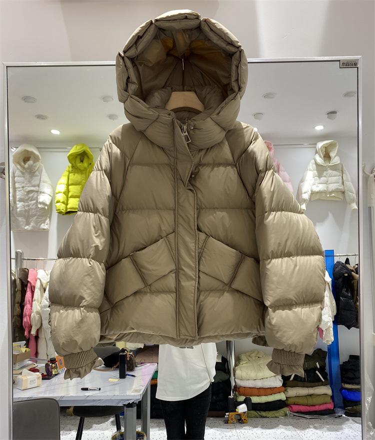 

2024 осень-зима новый женский пуховик короткий модный зарубежный высококачественный белый утиный пух свободный коконный хлеб куртка M 120--75 kg