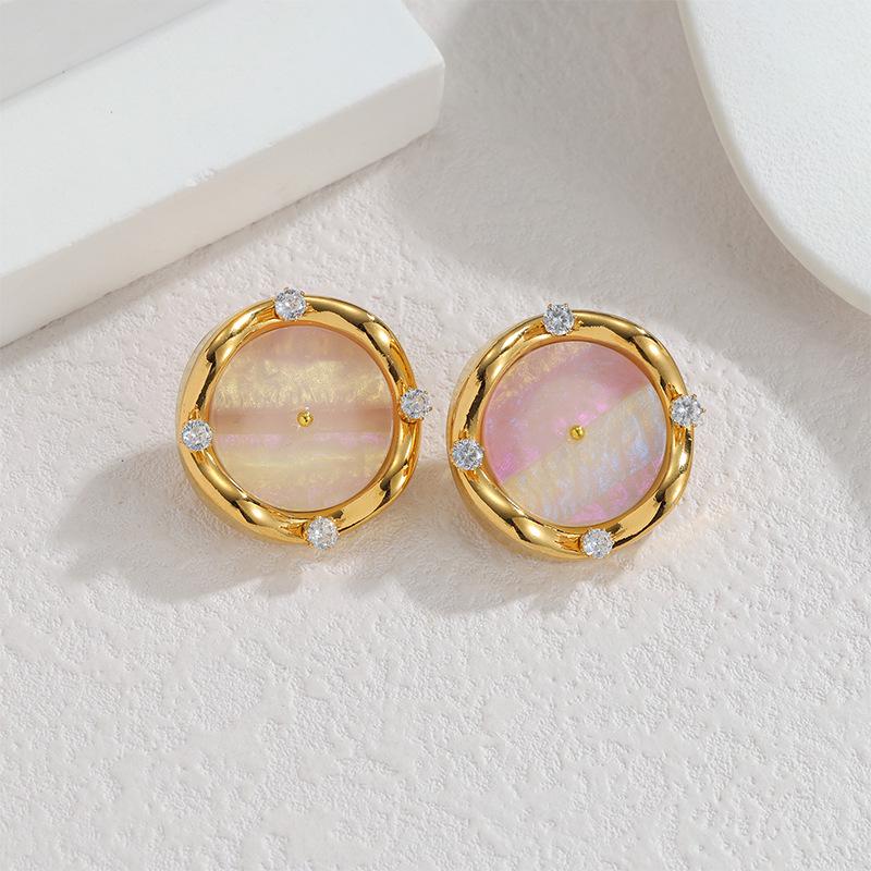 Geometric Gradient Ink Wash Round Earrings: Retro Fashionable Stainless Steel Design for Women