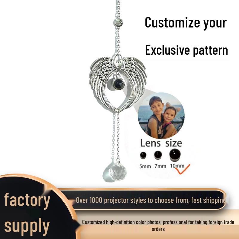 10mm Heart-Shaped Wings Pendant: Projects 'I Love You' in 100 Languages - Perfect for Thanksgiving or Christmas Gifts.