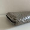 Used  Beautiful condition Bottega Veneta long wallet, round zipper