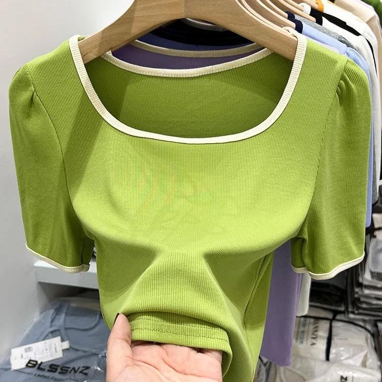 Dámské letní tričko s čtvercovým výstřihem a francouzskými nabíranými rukávy pro rok 2025