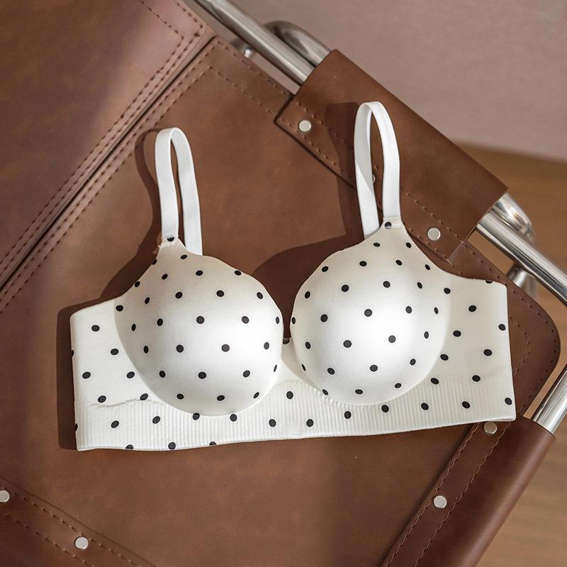 

Оригинальный бесшовный бюстгальтер с плотной чашкой и эффектом пуш-ап для женщин 38/85 AB