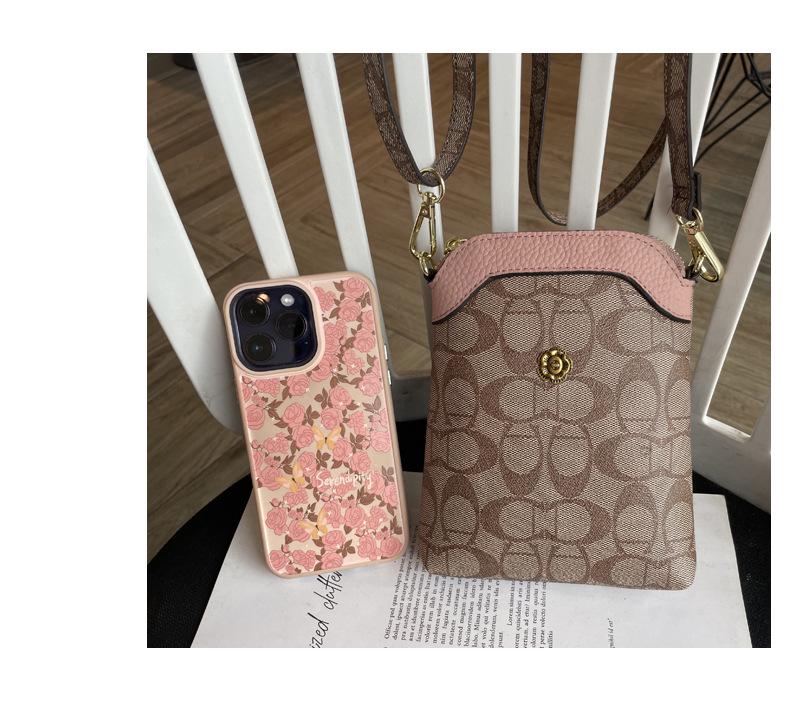Trendy 2024 Mini Crossbody Phone Bag: Lightweight, High-End Summer Accessory for Women