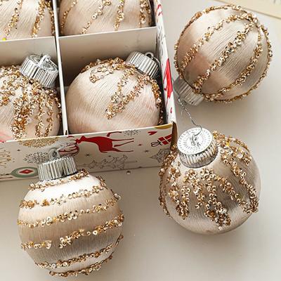 9 Stück 6CM/8CM Samt Weihnachtskugeln Anhänger Bruchsicher Wiederverwendbar Weihnachtsanhänger Weiß Champagner Elegant