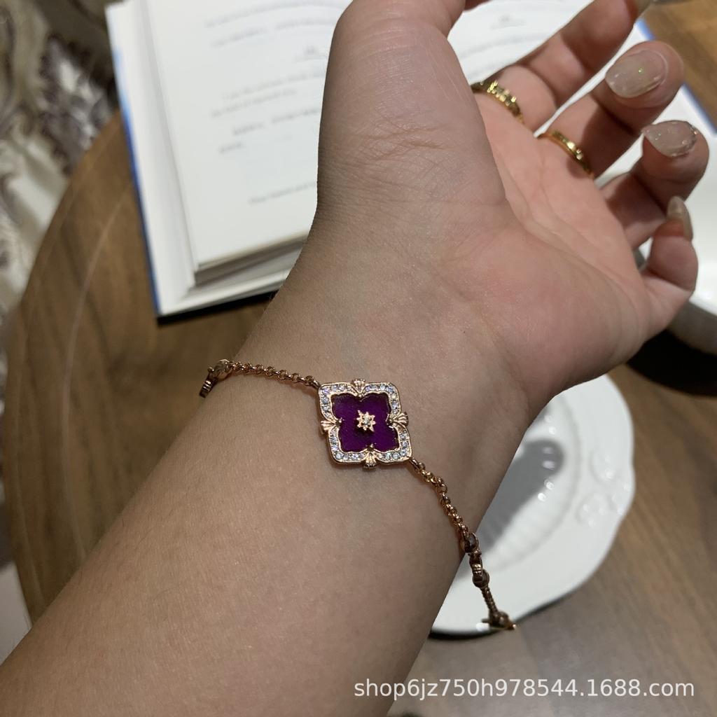 Buqi Latti Gebürstetes Kleeblatt Natürliche Weiße Fritillary Einzelblüte Armband Damen Tigerauge Armband Vintage Hof