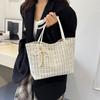 New casual fashion is popular today, woolen plaid autumn plaid single shoulder crossbody portable tote bag