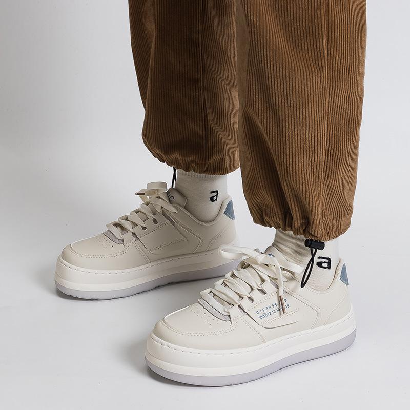 Student Casual Little White Shoes Women's New Thick-soled Heightening Board Shoes Versatile Sports Shoes