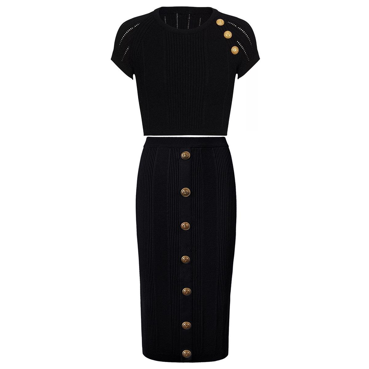 

Доступный: Летний комплект из трикотажной футболки с коротким рукавом и юбки средней длины 2025. Small чёрный