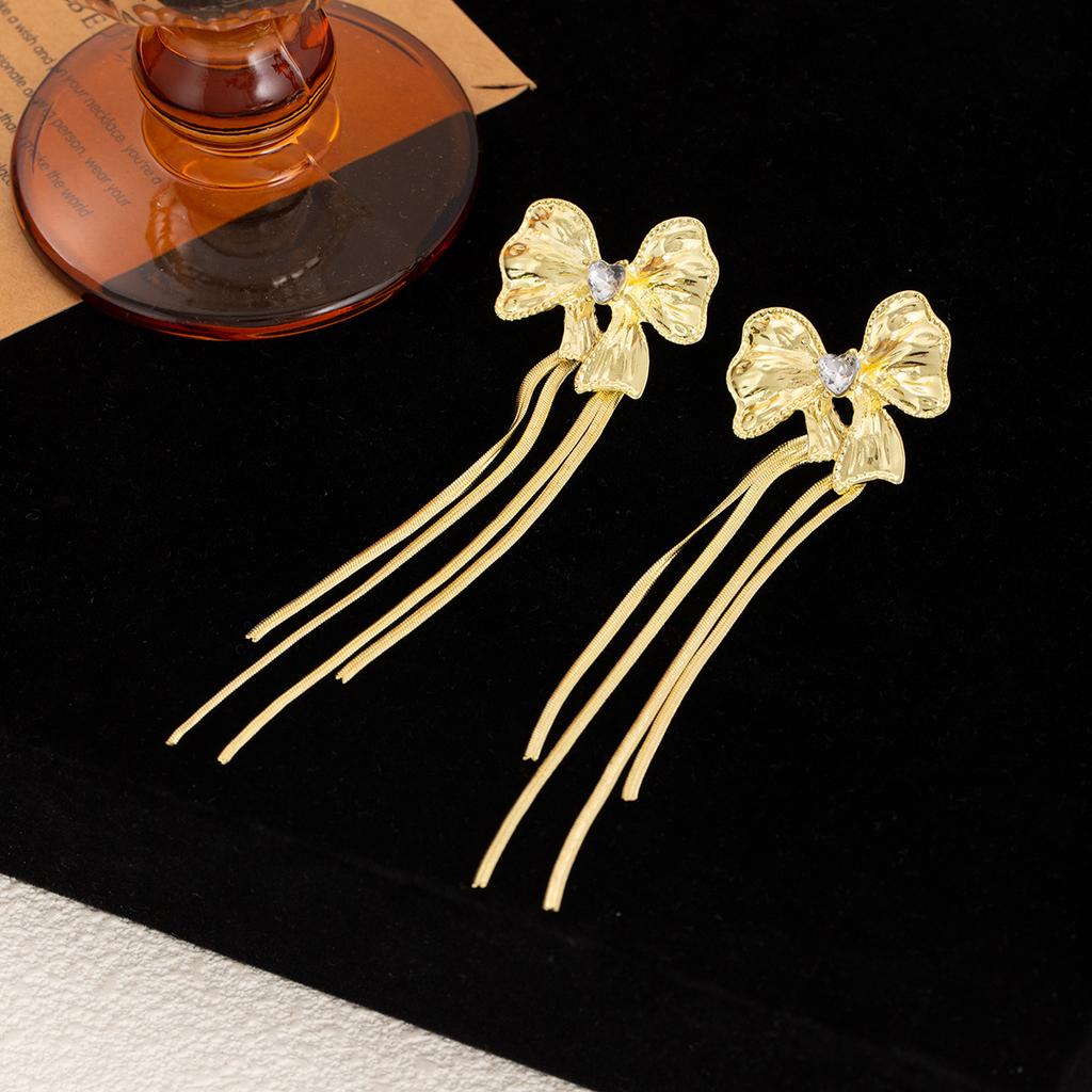 French Retro Diamond-Encrusted Bow Fringed Earrings, High-End Niche Exquisite Temperament Earrings
