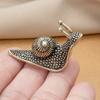 Brass Snail Animal Figurines Retro Pure Copper Mini Snail Statue Ornaments Desk Antique Brass Tea Pet Collection Home Decoration