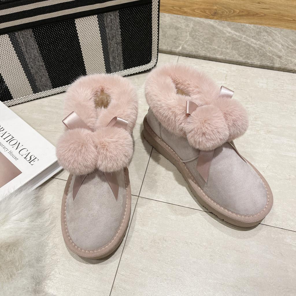 Hairball Snow Boots Women's Winter New Cotton Shoes Fashionable Thick-soled Plush Thickened Fluffy Short Boots