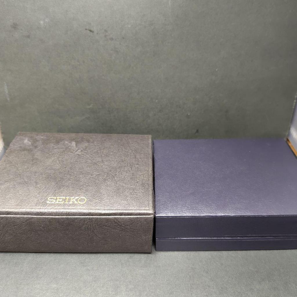 [USED] SEIKO Watch Case In Black Velvet