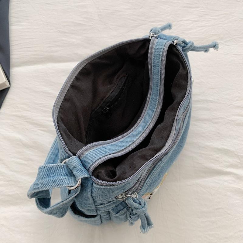 Multi-pocket Dog-pattern Casual Commuting Lightweight Large-capacity Shoulder Bag with Crossbody Strap Casually