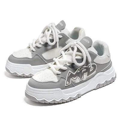 Aspetto Moda con Tacco Spesso Aumenta Scarpe da Ginnastica di Lusso da Uomo Sneakers per Infermieri Skateboarding Scarpe da Golf Blu Sportive Funky Più Economiche