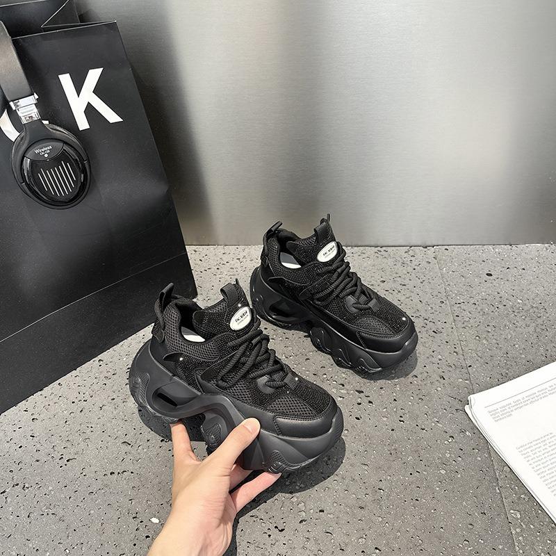 Mesh shoes women's new summer lightweight thick-soled small breathable casual sports shoes