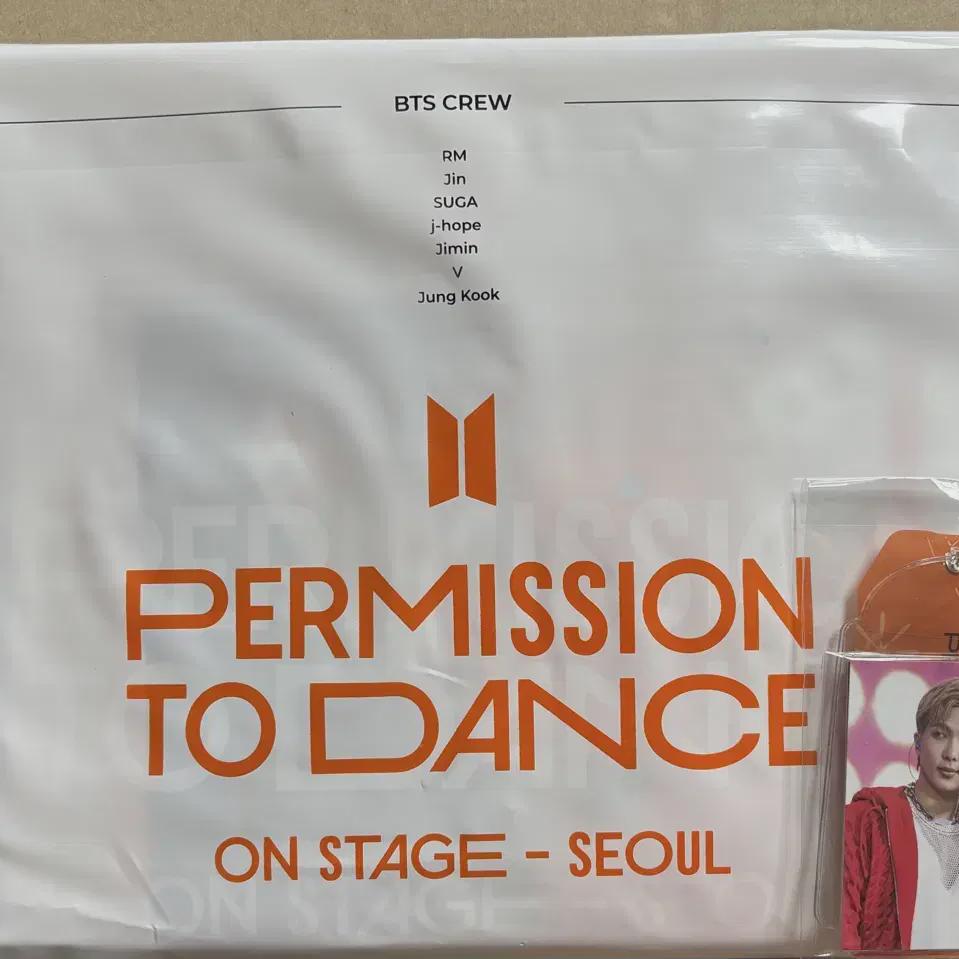 

BTS BTS PTD On Stage DC Weverse Преимущество предзаказа включено