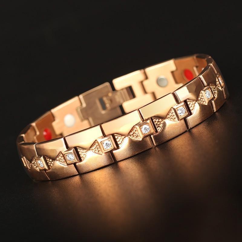 Mens Minimalist Geometric Titanium Steel Bracelet With CZ Stones Adjustable 18K Gold Vacuum Plated Business Gift