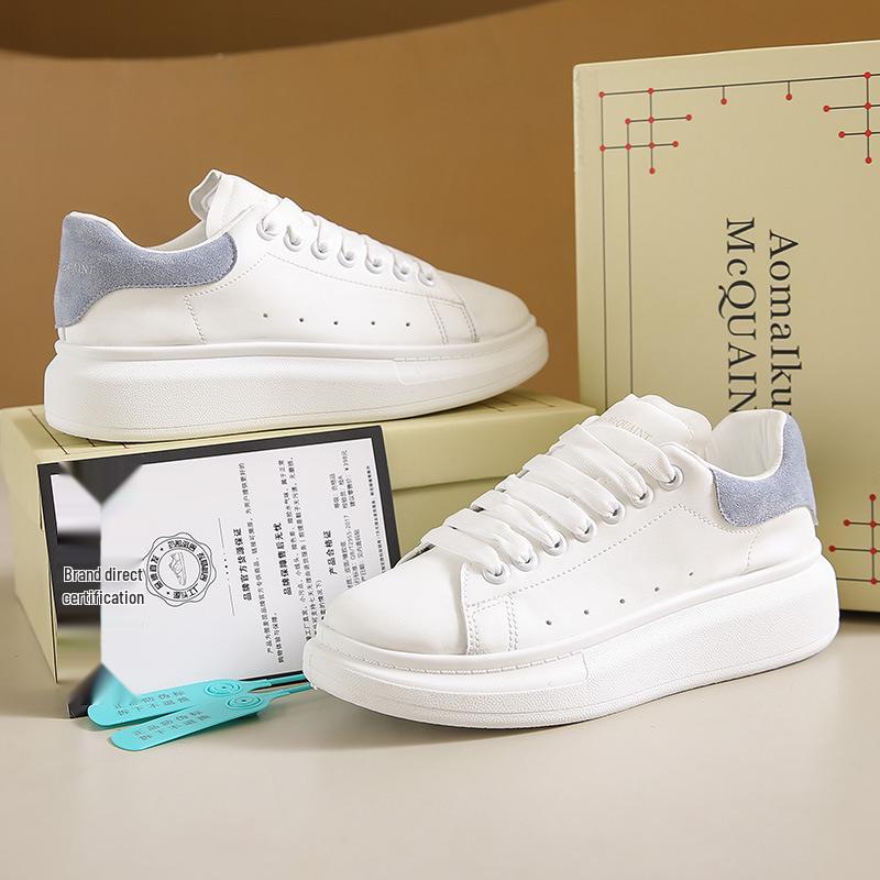 Unisexové bílé kožené tenisky na jaro 2024: Silná podrážka, Skrytý podpatek, Sportovně ležérní, Trendy design