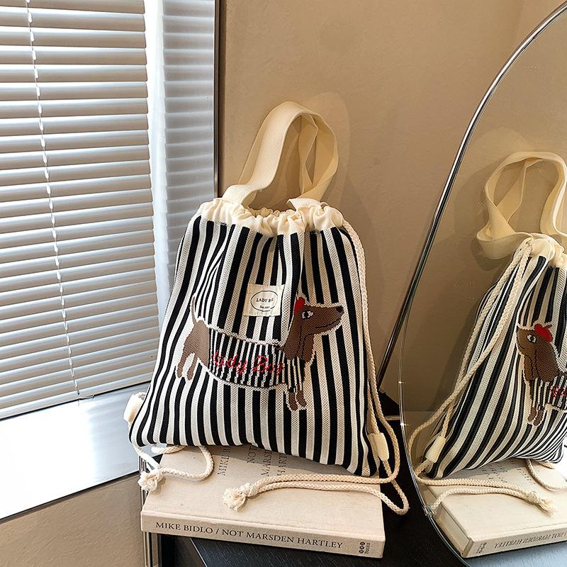 

Женский рюкзак большой вместимости новый осенне-зимний универсальный рюкзак повседневная наплечная сумка-тоут чёрный