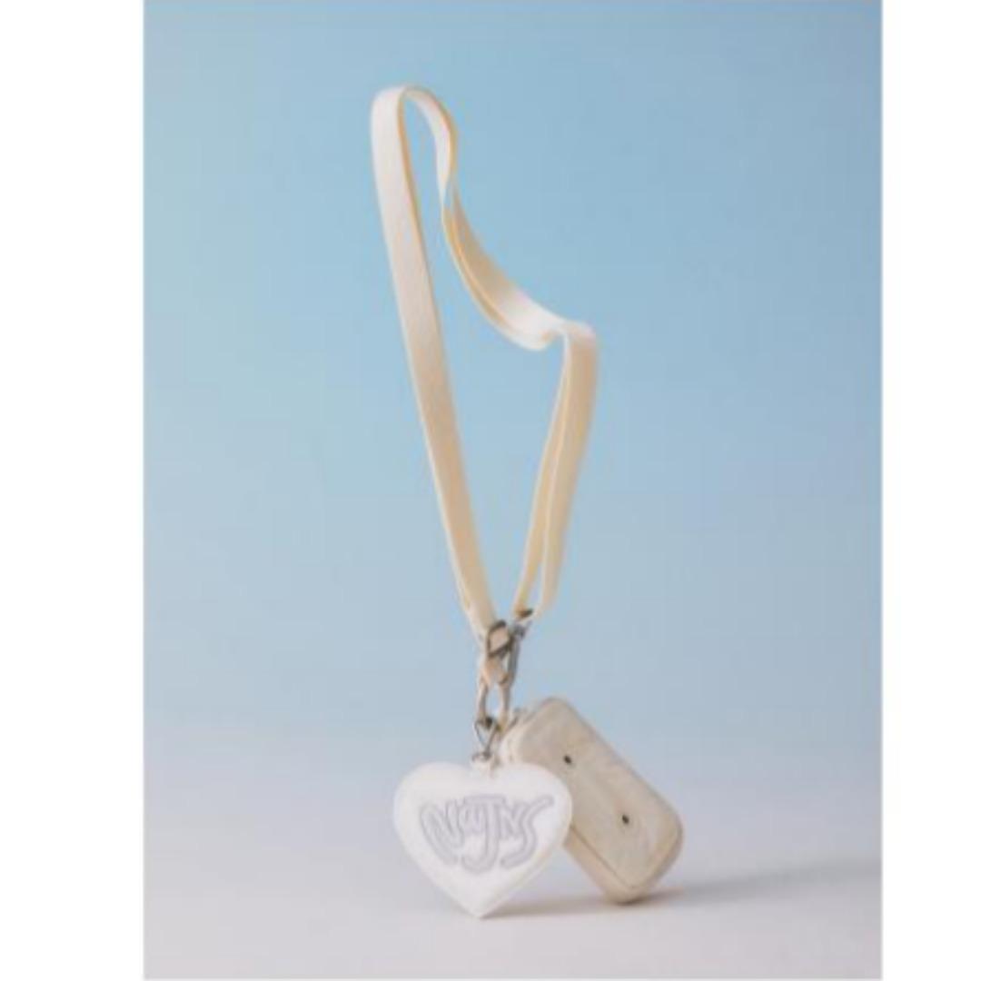 

Набір кардхолдерів NewJeans X Collé - БІЛИЙ