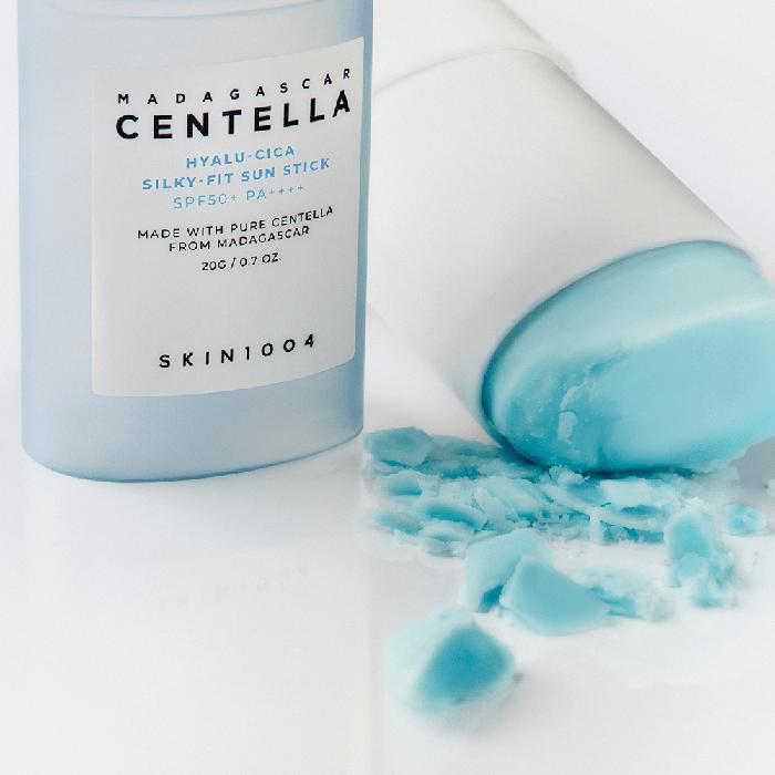 Skin1004 Madagascar Centella Hyalu-Cica Silky Fit Sun Stick – Lightweight Moisturising UV Protection, Korean