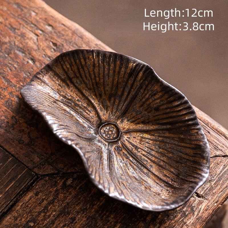 

Gilded Iron Glazed Pottery Lotus Leaaf Tea Scoop AncientShovel Chahe Awakening Tea LadleDahongpao Cafes Accessories Ornaments