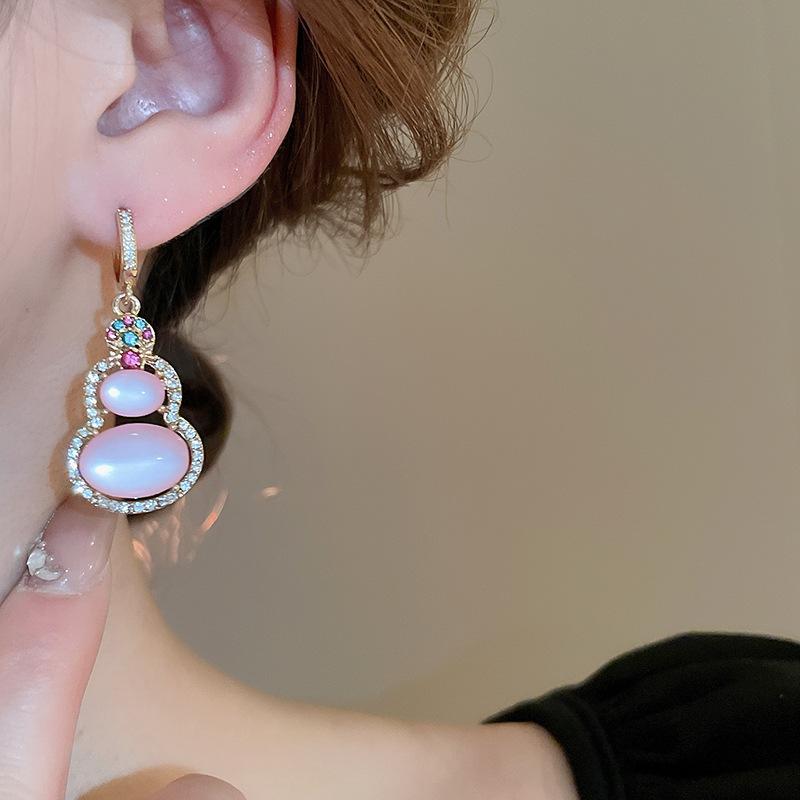 GemChic Dámské náušnice Trendy náušnice s jehlou a tykví, vykládané zirkony, vynikající náušnice, všestranný šperk k narozeninám a Vánocům